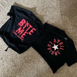 Avril Lavigne Cropped T-Shirts